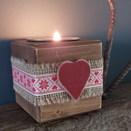 Wooden Heart Tealight Holder (Set of 2)