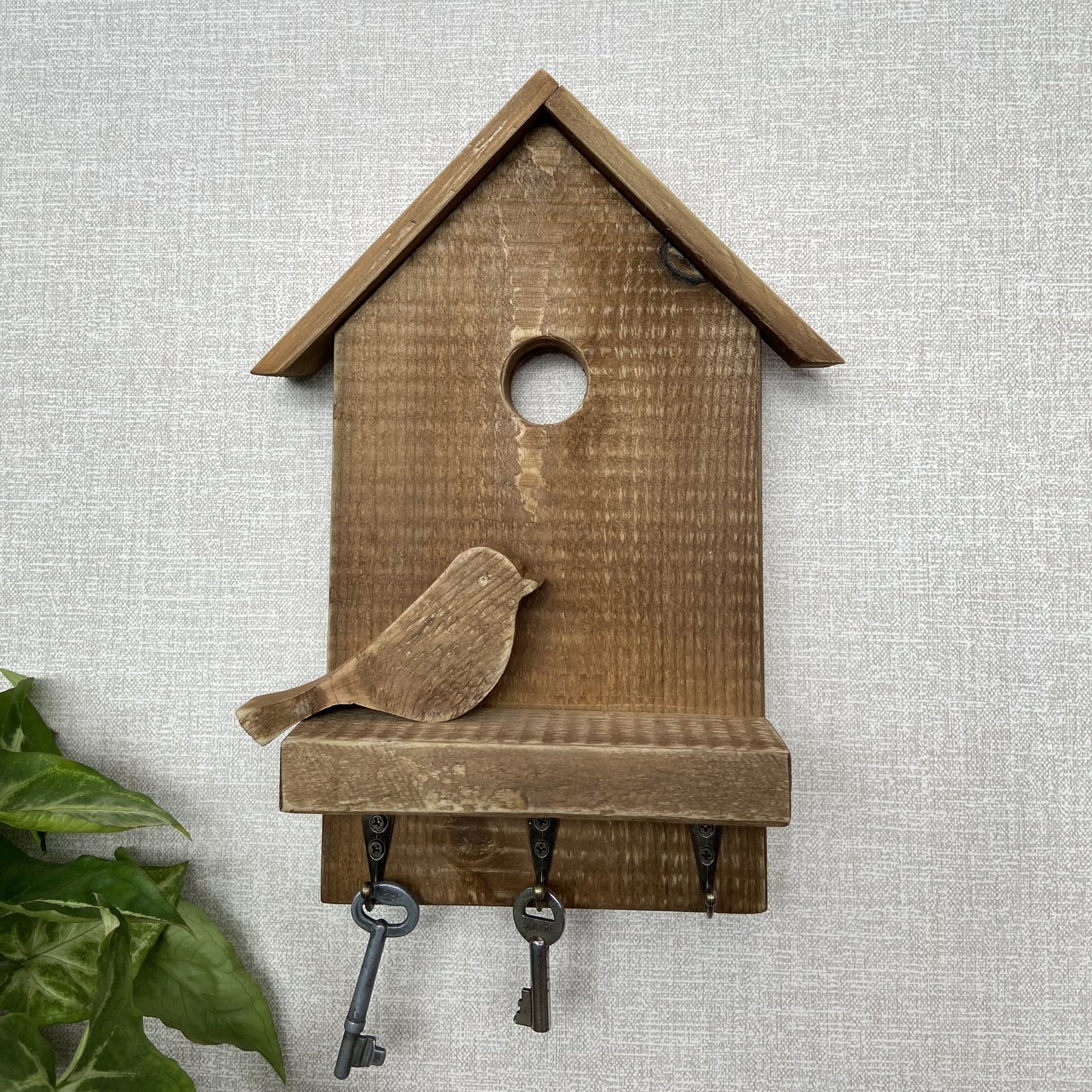 Wooden Birdhouse Key Rack