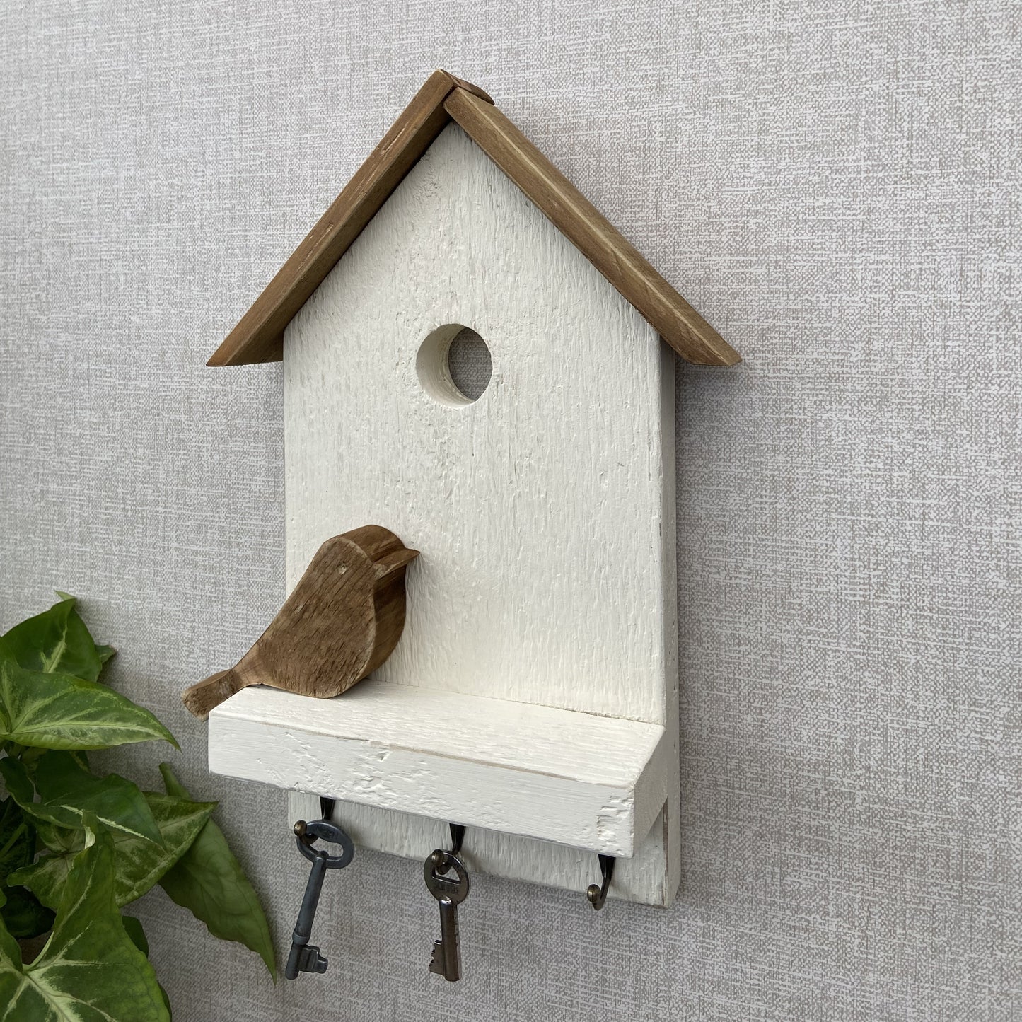 Wooden Birdhouse Key Rack