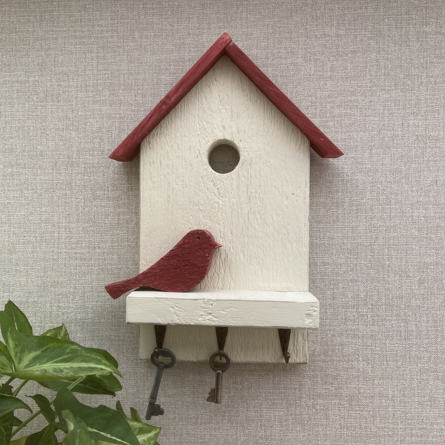 Wooden Birdhouse Key Rack